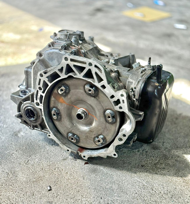 گیربکس اتوماتیک خودرو آزرا ۵ سرعته