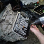 گیربکس سانتافه دیر دنده عوض می‌کنه؛ علتش چیه؟